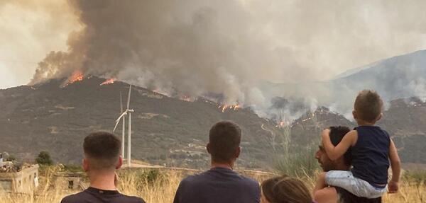 En directo | Última hora del incendio forestal de Los Guájares