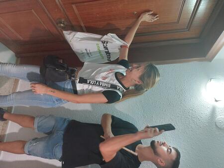 Así hemos contado la cacerolada contra los okupas en Badajoz