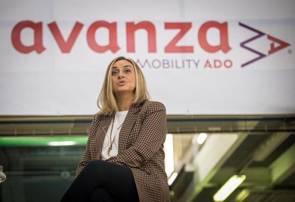 En directo | Marifrán Carazo y Gerardo Cuerva, en Diálogos por Granada de IDEAL