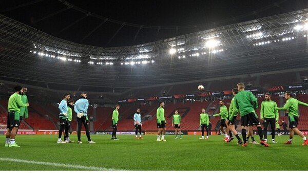 La previa del Bayer Leverkusen - Real Betis: Europa como estación anterior al derbi