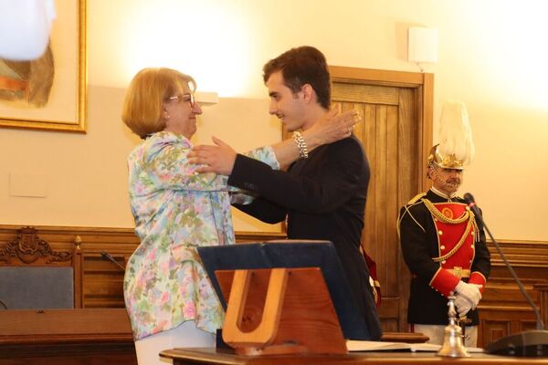 Así hemos contado la constitución de los ayuntamientos extremeños