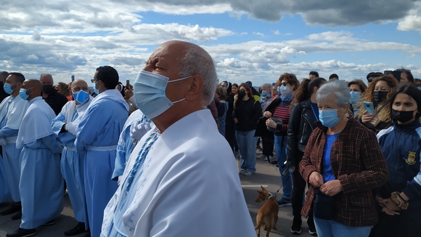 Así hemos contado la bajada de la Virgen de la Montaña en Cáceres
