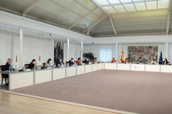 En directo | Los indultos extinguen las penas de cárcel, pero mantienen las de inhabilitación