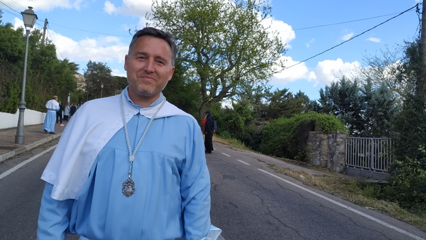 Así hemos contado la bajada de la Virgen de la Montaña en Cáceres