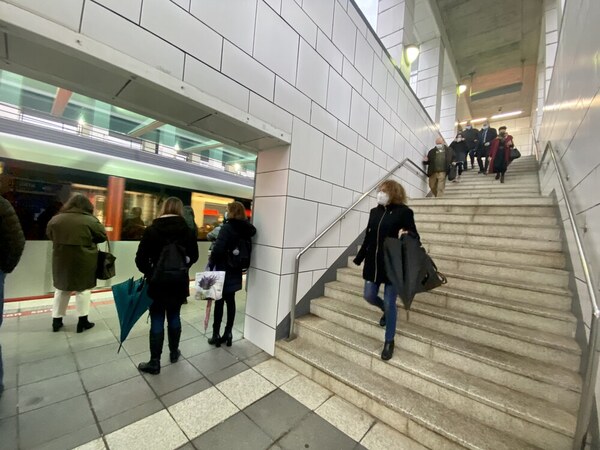 Bizkaia se libera de la mascarilla solo a medias