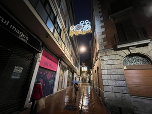 Valladolid enciende las luces de Navidad en 60 calles de la ciudad