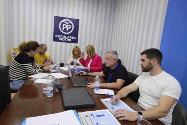 En directo | Así hemos vivido la intensa noche electoral en Granada