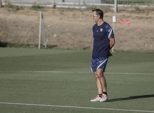 En la rueda de prensa previa al choque de esta tarde el técnico del Sevilla FC, Julen Lopetegui, comentó la actualidad de su equipo #SevillaFC