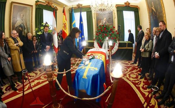 Adiós al expresidente Tini Areces