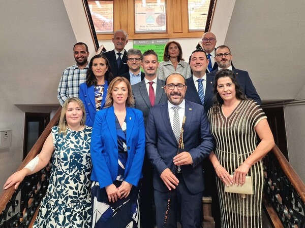 Nueva corporación municipal de Tordesillas. Fotografía de Adrián Rodríguez