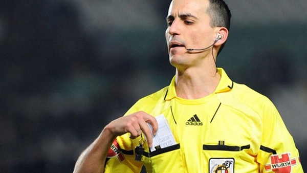 El encuentro de esta tarde lo arbitrará el colegiado Jaime Latre, con el que el Sevilla FC tiene los siguientes números #SevillaFC #MallorcaSevillaFC