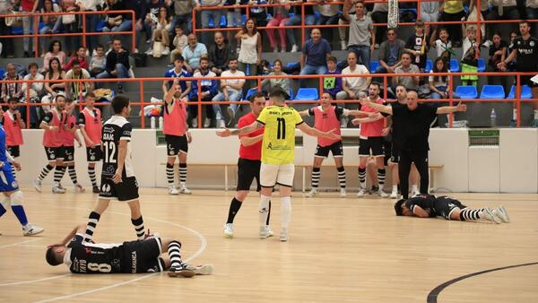 La lucha por subir, en el Helmántico y La Alamedilla