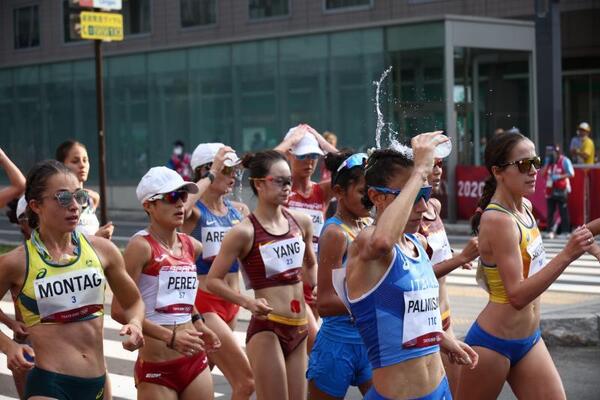 María Pérez en el grupo de cabeza. REUTERS