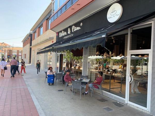 En esto, como con los pimientos de Padrón... Visto en una terraza de Los Corrales de Buelna