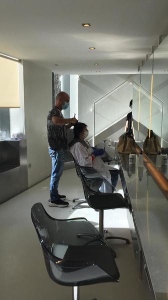 Abre el 20% de las peluquerías cántabras: "No nos ha dado tiempo a prepararnos y no tenemos material"