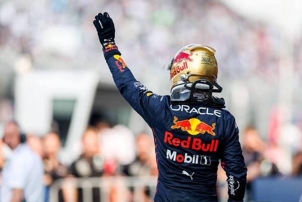 Max Verstappen logra la pole en el GP de México de F1.