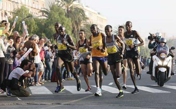 Medio Maratón de Valencia 2018 | Kiptum bate en Valencia el récord mundial de Medio Maratón