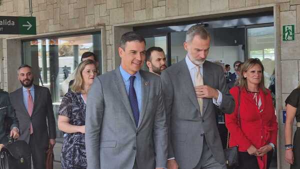 Pedro Sánchez y el Rey llegan a Cáceres para inaugurar la primera fase del tren rápido en la región