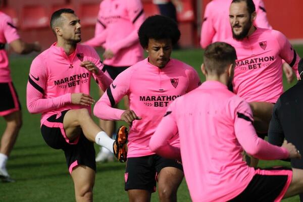 Esta es la convocatoria del #SevillaFC para enfrentarse al Borussia Dortmund esta noche en el duelo correspondiente a la vuelta de los octavos de final de la UEFA Champions League #BorussiaDortmundSevillaFC #UCL