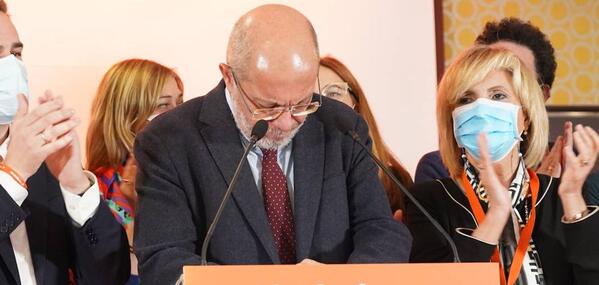 Directo #13Fleonoticias | El PP tendrá que &#039;tirar&#039; de Vox para alcanzar el gobierno de la comunidad