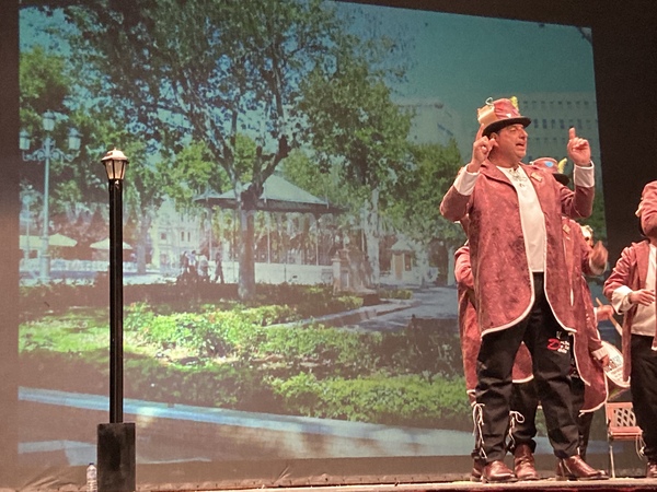 Carnaval de Badajoz: Olivenza revienta el gracejo