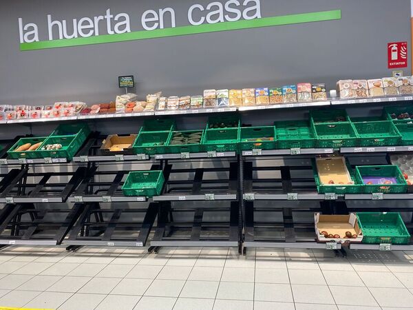 Así le hemos contado el minuto a minuto de la jornada de paro de los transportistas