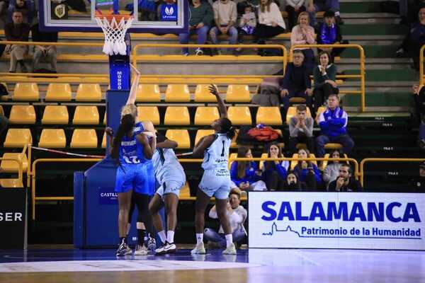 Directo | Avenida vence con comodidad al IDK tras la victoria del Salamanca ante el Santa Marta