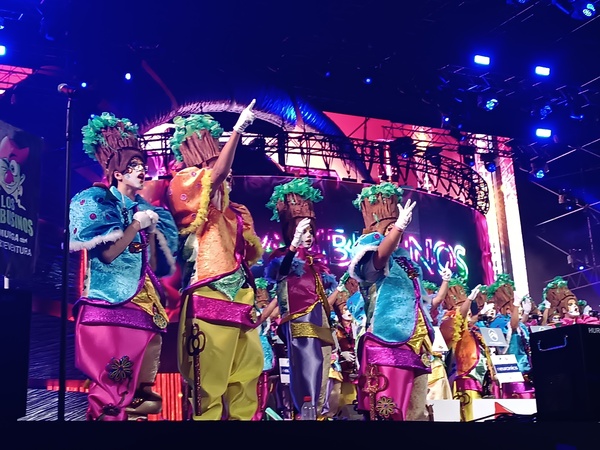 Emoción, crítica e ironía en la primera fase del concurso de murgas del carnaval de Las Palmas de Gran Canaria