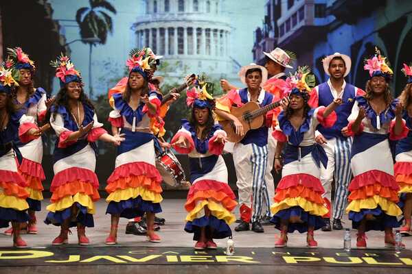 Carnaval de Badajoz: Las Chimixurris, las más completas de una primera jornada sin bombazos