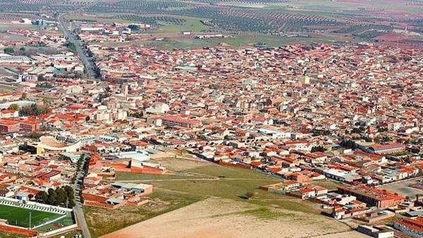 Un juzgado obliga a 50 personas de Bolaños de Calatrava a aislarse en sus domicilios