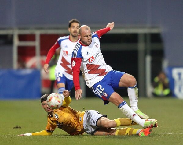 Directo | Avenida vence con comodidad al IDK tras la victoria del Salamanca ante el Santa Marta