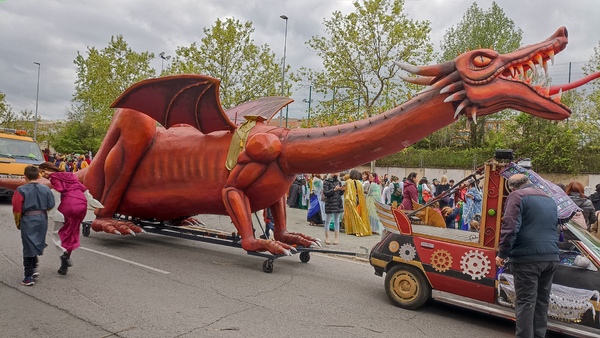 Así hemos contado el desfile de San Jorge de Cáceres