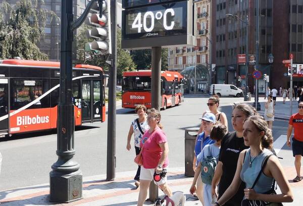 Así ha vivido Bizkaia el peor día de la ola de calor, con temperaturas incluso de 45 grados