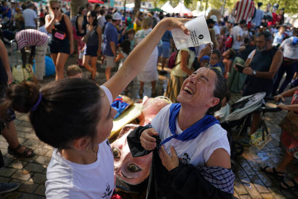 Así ha vivido Bizkaia el peor día de la ola de calor, con temperaturas incluso de 45 grados