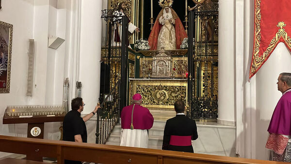 Así te hemos contado la Coronación de la Virgen de la Amargura en Huelva
