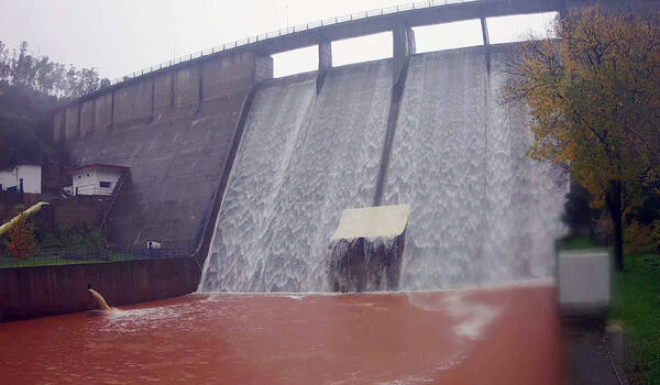 Cáceres reabre las instalaciones y parques públicos clausurados por la tormenta