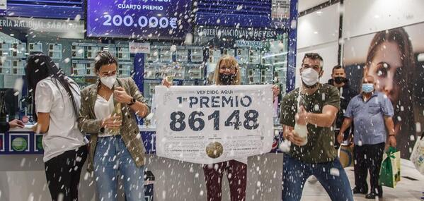 Lotería de Navidad 2022: Directo | Salen dos quintos seguidos