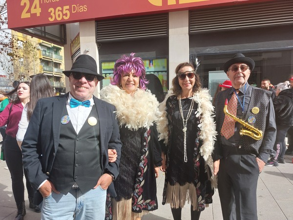 Carnaval de Badajoz: San Roque entierra a su sardina pero Badajoz continúa de carnaval