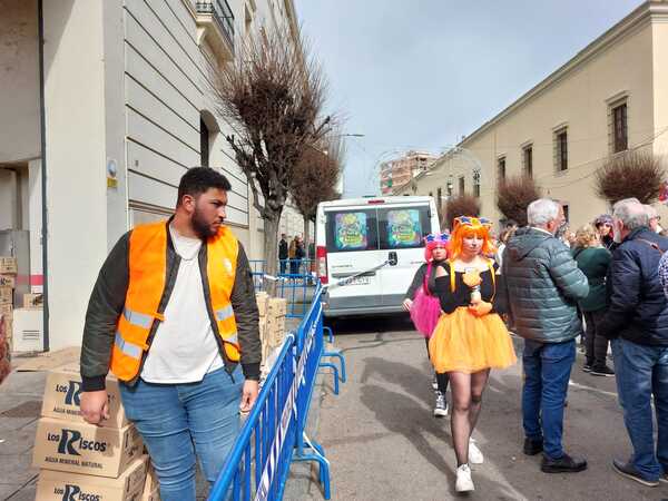 Carnaval de Badajoz: El Vaivén recupera para Badajoz el trono de las comparsas 17 años después