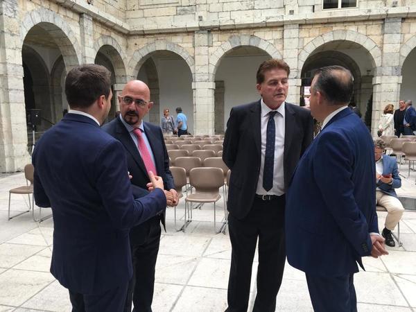 Minuto a minuto de un día de luto en Cantabria