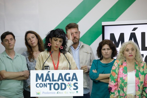Toni Morillas, durante su comparecencia en la sede local de IU. Foto: Migue Fernández