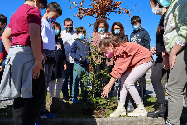 La manifestación del 8M recupera su fuerza y abarrota las calles de Santander