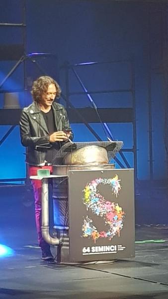 Así ha sido la alfombra y la gala de clausura de la Seminci