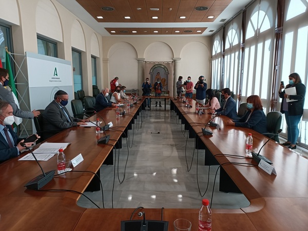 Así ha sido la comparecencia del consejero de Salud para anunciar las restricciones de Granada