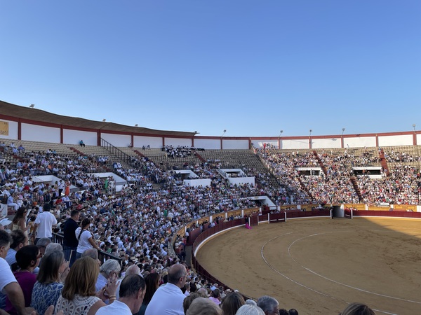 Así hemos narrado en directo la corrida de Morante, Roca Rey y Ginés Marín en Badajoz