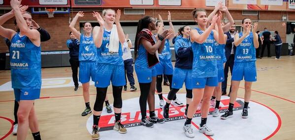 Directo | Avenida vence con comodidad al IDK tras la victoria del Salamanca ante el Santa Marta