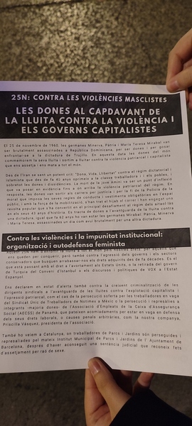 El colectivo Lluita Internacionalsista ha repartido la siguiente hoja a los asistentes de la manifestación.
