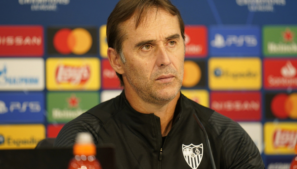En la rueda de prensa previa al choque de esta noche el técnico del Sevilla FC, Julen Lopetegui, comentó la actualidad de su equipo y las opciones de estar en el bombo el próximo lunes #SevillaFC #UCL