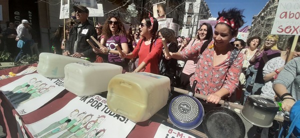 Fin de fiesta en el Salón