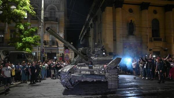 En directo | Alivio y dudas sobre lo que ocurrirá en Rusia tras la marcha de los Wagner